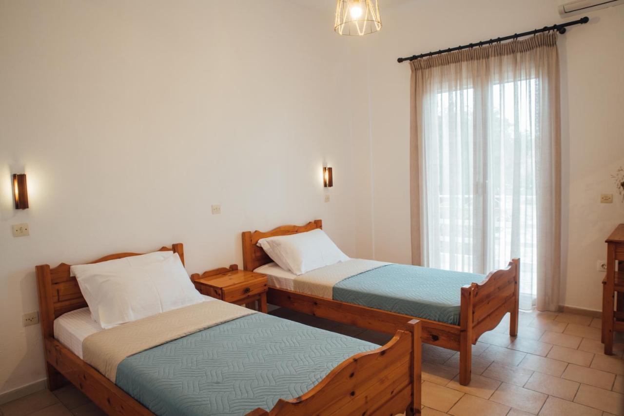 Pagonia Apartments Arillas Agiou Georgiou Esterno foto